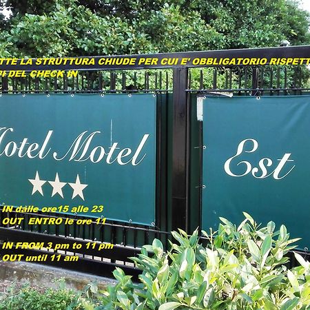 Hotel Motel Est Peschiera Borromeo Kültér fotó